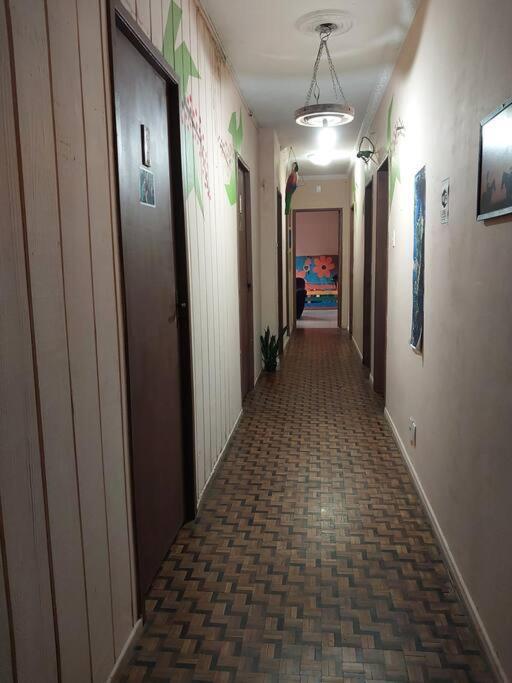 Hostel Pantanal Em ฟลอเรียนอโปลิส ภายนอก รูปภาพ