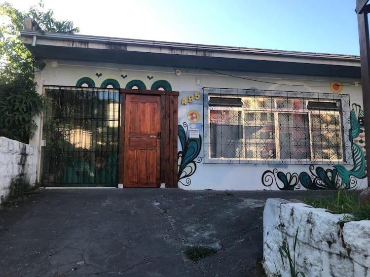 Hostel Pantanal Em ฟลอเรียนอโปลิส ภายนอก รูปภาพ